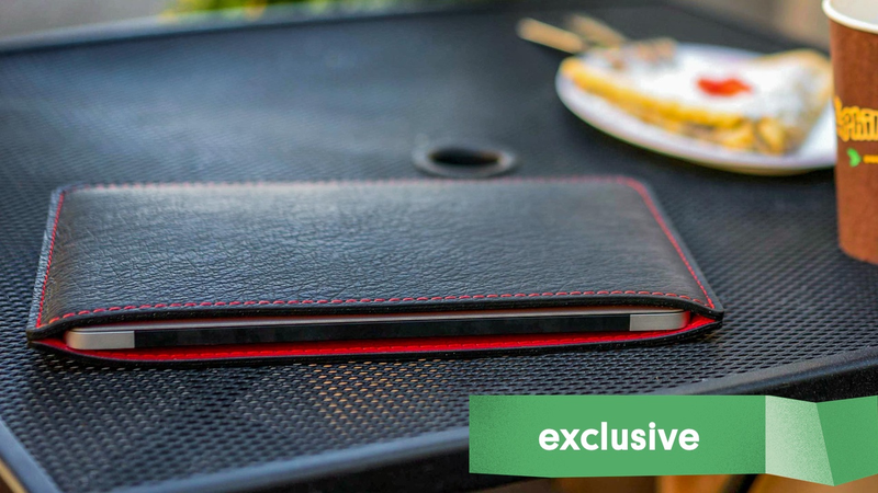 15% en fundas de cuero de PicasoLabs con el código promocional KINJA015 | Amazon | Mas $8 para grabar una fraseFoto: Amazon